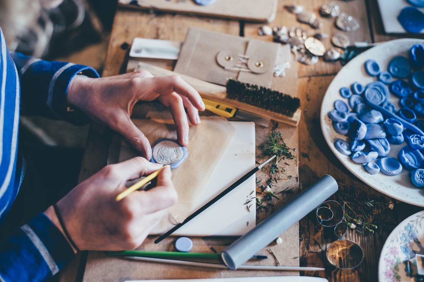 Lebanese artisan handcrafting jewelry